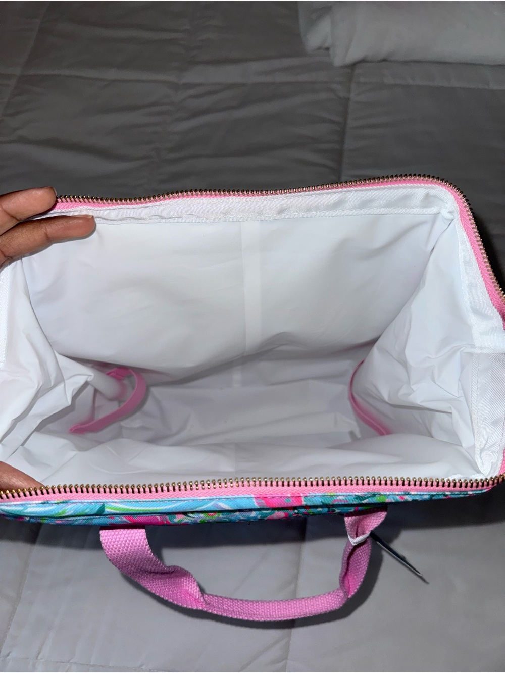 Lilly Pulitzer insulated backpack cooler! - Picture 8 of 8